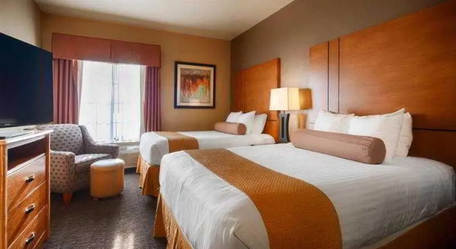 Трёхместный номер Standard Best Western Plus Hill Country Suites