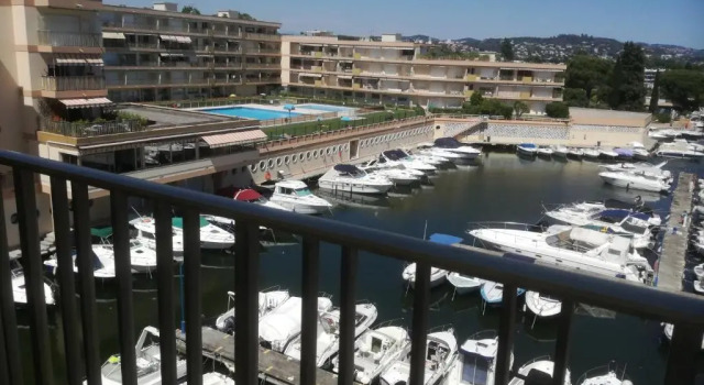 Апартаменты Le Balcon d'Azur