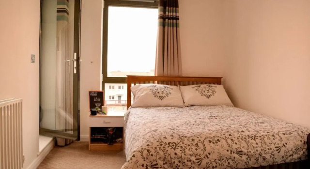 2 Bedroom Apartment Near the O2 Arena, Varaa Huoneisto Asunnot kohteessa Merseyside, Huoneisto