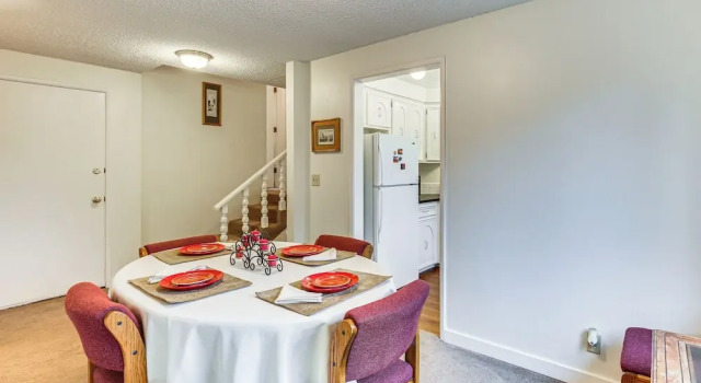 2 Mi to University of Oregon: Pet-friendly Abode, Забронировать Апартаменты/квартира Юджин Willamette Valley
