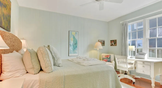 3939 Duval Drive Beachfront by Vtrips, Забронировать Дом для отпуска Виллы Джексонвилл-Бич, рядом с Pablo Plaza Shopping Center, Вилла