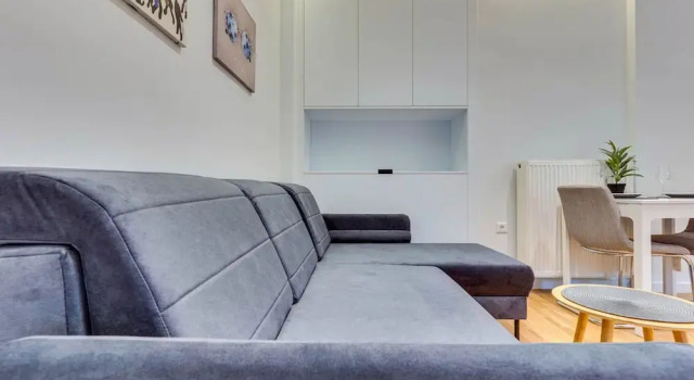 Elegant Flat 5 Walk to Metro Panormou, Book Hotel Athens Attica, near National Glyptotheque