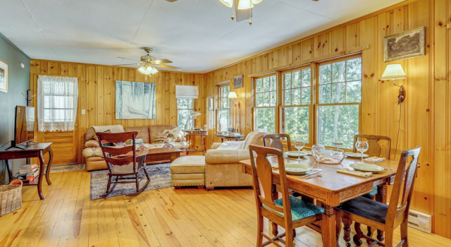 Private Dock & Beach! Lakefront, Fire-pit, Boats, Prenota Casa vacanze Chestertown 