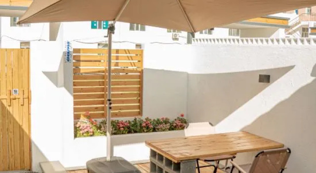 Yuexiang · Sai Shang Yi Fang Courtyard · Holiday Cottage (Jining Normal University), Book Feriehus Sommerhuse i Jining, Hytte