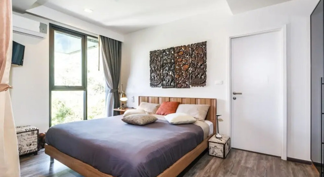 D187 - Large Apartment in Heart of Patong 2 Pools and gym