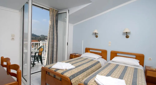 Standard cameră cu balcon Commodore Complex