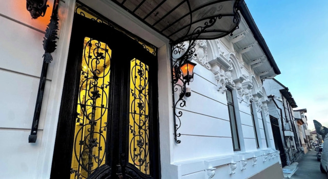 Chateau DAmour Luxury Boutique, Book Boutique Boutique Hotels in Bucharest, Boutique
