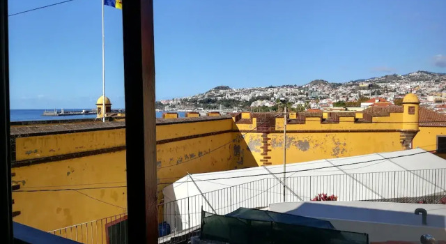 Апартаменты c 1 комнатой с балконом и с видом на море Casa Zona Velha - Caetano