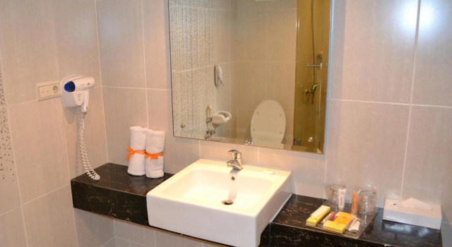 Двухместный клубный номер Executive ARTOTEL Gelora Senayan Jakarta