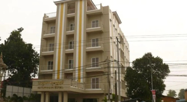 Sovannphum Hotel, Забронировать Отель Отели Баттамбанга 3 звезды, рядом с Union Commercial Bank, 3*