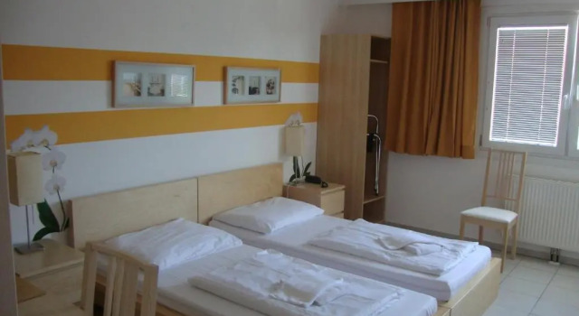 Трёхместный номер Standard Lenas Donau Hotel