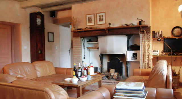 Cozy Holiday Home in Piquecos with Private Swimming Pool, Book Hotel Hoteller i Piquecos med parkering, Parkering