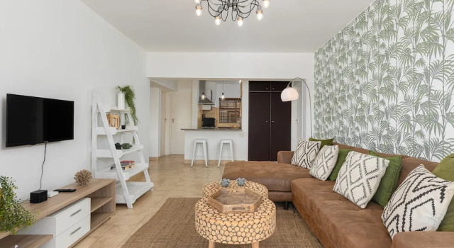 Winston Place 202
