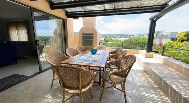 Sanctuary Beach Hideaway - 8 sleeper - 50m onto Robberg 5