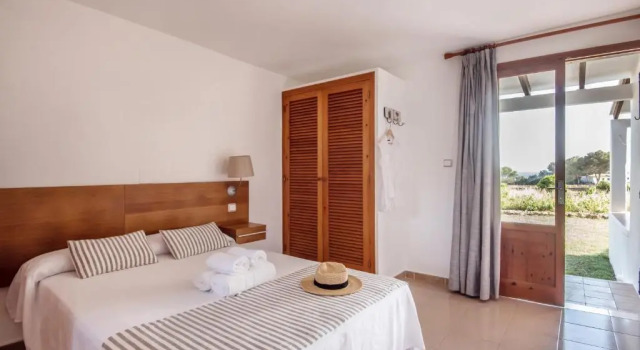 Двухместный номер Standard Bungalows Es Pins - Emar Hotels