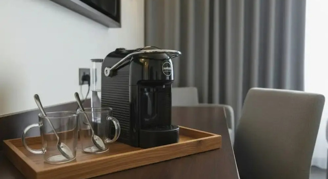 Номер Comfort Ramada by Wyndham Bristol West