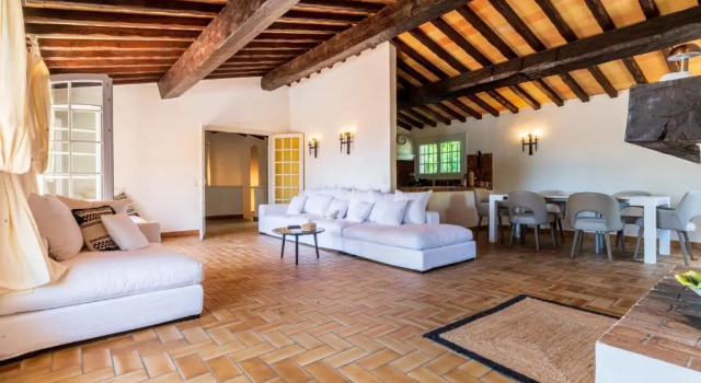 Magnifique Villa, Piscine,5BR à 5 min pied du club 55