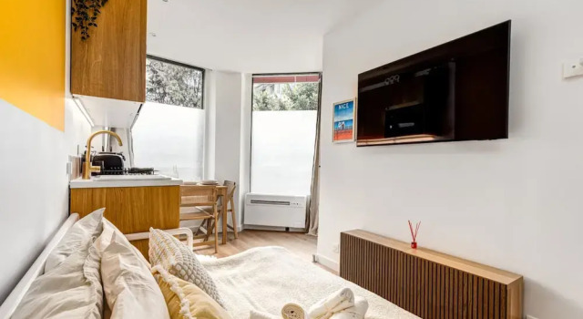 Lavie Maison Hot Tub Seaside Studio, Забронировать Апартаменты/квартира Ницца Приморские Альпы, рядом с Музей Массена