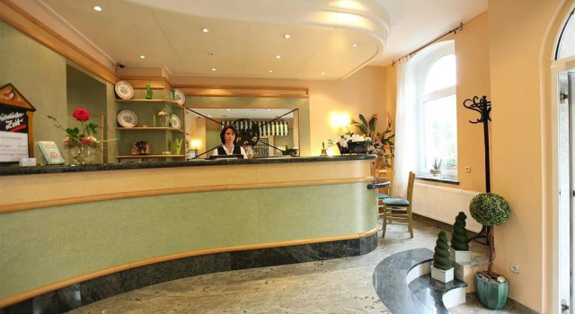 Adesso Hotel