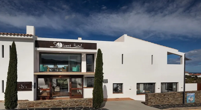 Hotel Sol Ixent, Забронировать Отель Отели Кадакес с парковкой, рядом с Пляж Кадакес, Парковка