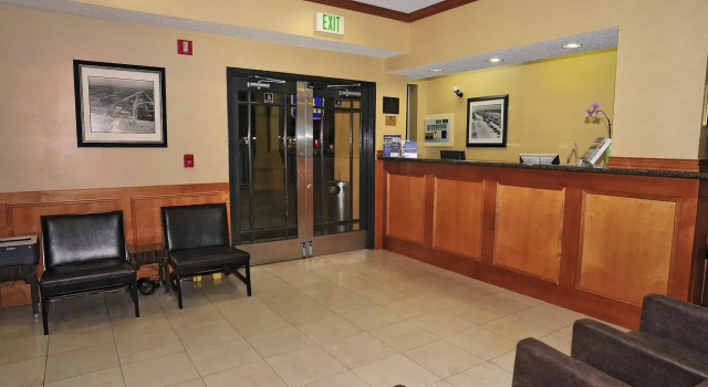 Best Western Oceanfront, Забронировать Отель Джексонвилл-Бич Jacksonville Coast