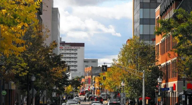 Номер Executive Crowne Plaza Hotel Moncton Downtown by IHG