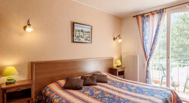 Lou Pèbre d'Aï, Book Hotel Plan-d'Aups-Sainte-Baume Green Provence