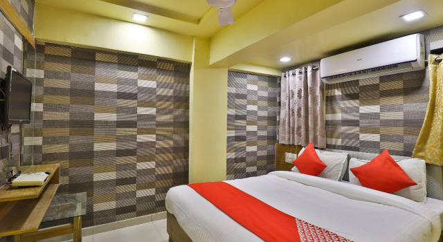 OYO 29992 Hotel Shreeji Palace, Rezerwuj Hotel Hotele w Gujarat ze śniadaniem, Śniadanie