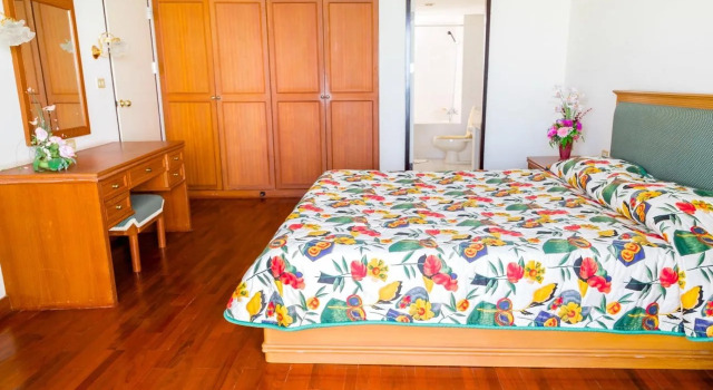 Payoon Garden Cliff Condominium, Забронировать Отель Отели Бан-Чанг с бассейном, Бассейн
