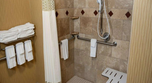 Двухместный номер Standard Hampton Inn & Suites Watertown