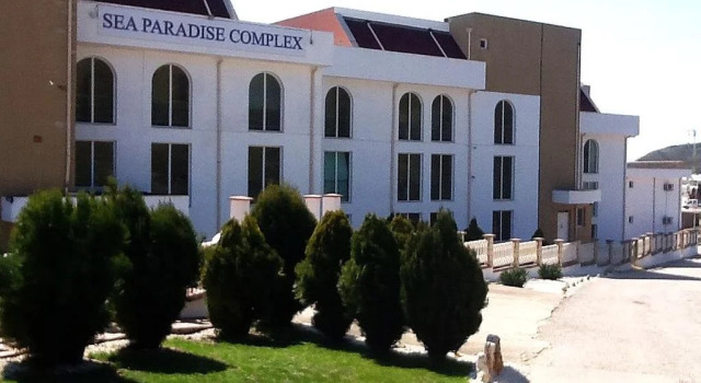 Sea Paradise Apartment Complex