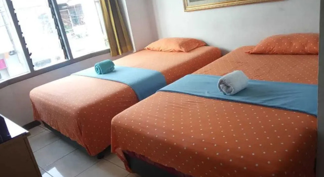 Deluxe Doppel Zimmer Hotel Familie Ayu Garut