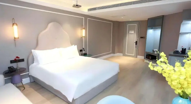 Номер Privilege Mercure Wuhan Yangluo