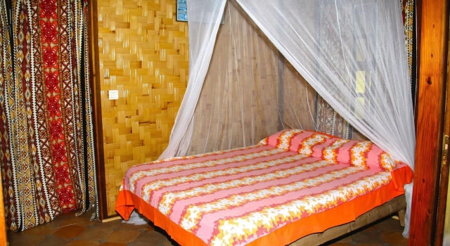 Fare Aute Beach, Book Hotel Vaianae Moorea