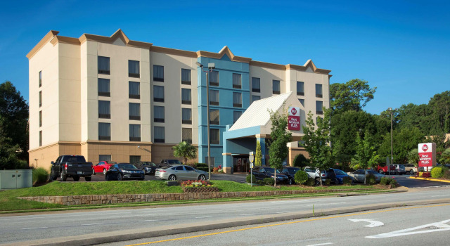 Sky Point Hotel & Suites - Atlanta Airport, Reserva ahora Hotel East Point Georgia