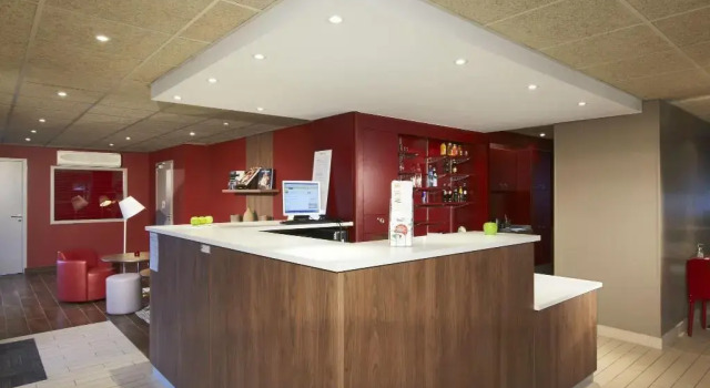 Campanile Vire, Book Hotel Hoteller i Calvados med morgenmad, Morgenmad
