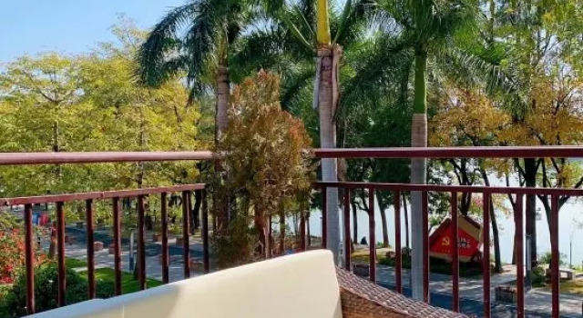 Xihu Xiaozhu Hotel