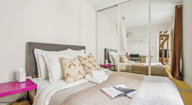 Апартаменты Spacious 1BR in the Heart of Paris