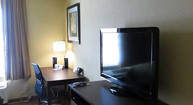 Standard huone Cobblestone Inn & Suites