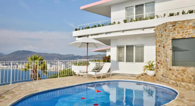 Shared Pool Double Casita Las Brisas Acapulco