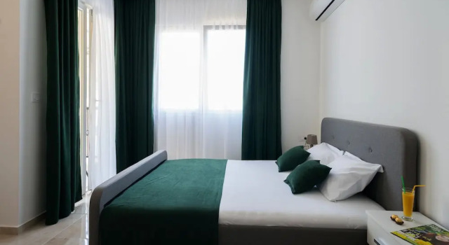 Apartments Sunrise, Забронировать Апартаменты/квартира Игало Херцег-Нови - Ривьера
