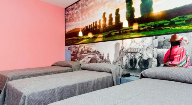 Четырёхместный номер Standard JC Rooms Chueca