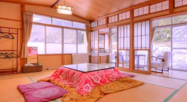 Asamutsuso, Rezervovat Hotel Kiso Nagano