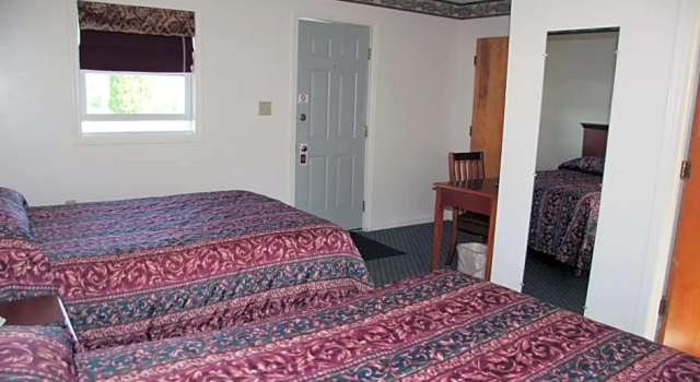 Номер Standard Potsdam Inn