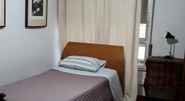 Apartment in Portela near the Airport
