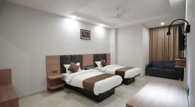 Номер Deluxe Hotel Krishna Inn