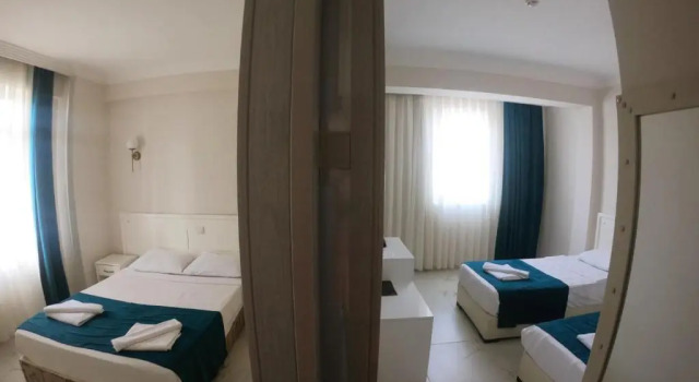 Семейный номер Standard с балконом Aquila Beach Hotel