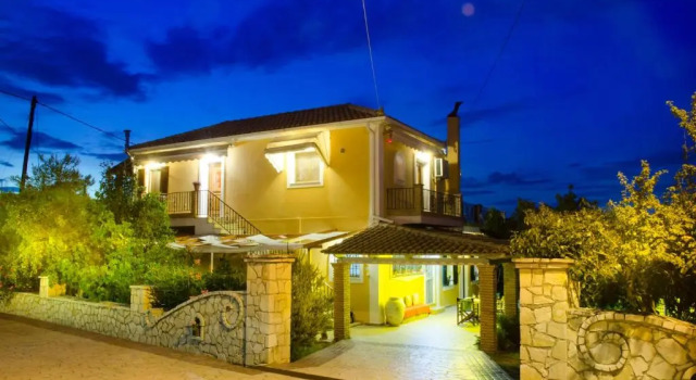 Acacia House Apartments