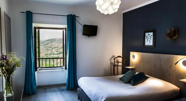 Номер Economy Logis Hôtel-restaurant La Mère Biquette