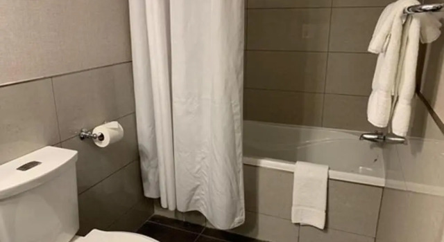 Четырёхместный люкс Ramada Plaza by Wyndham Montreal